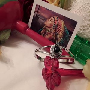 VTG. 925 SOLID STERLING NATIVE AMERICAN ONYX CUFF